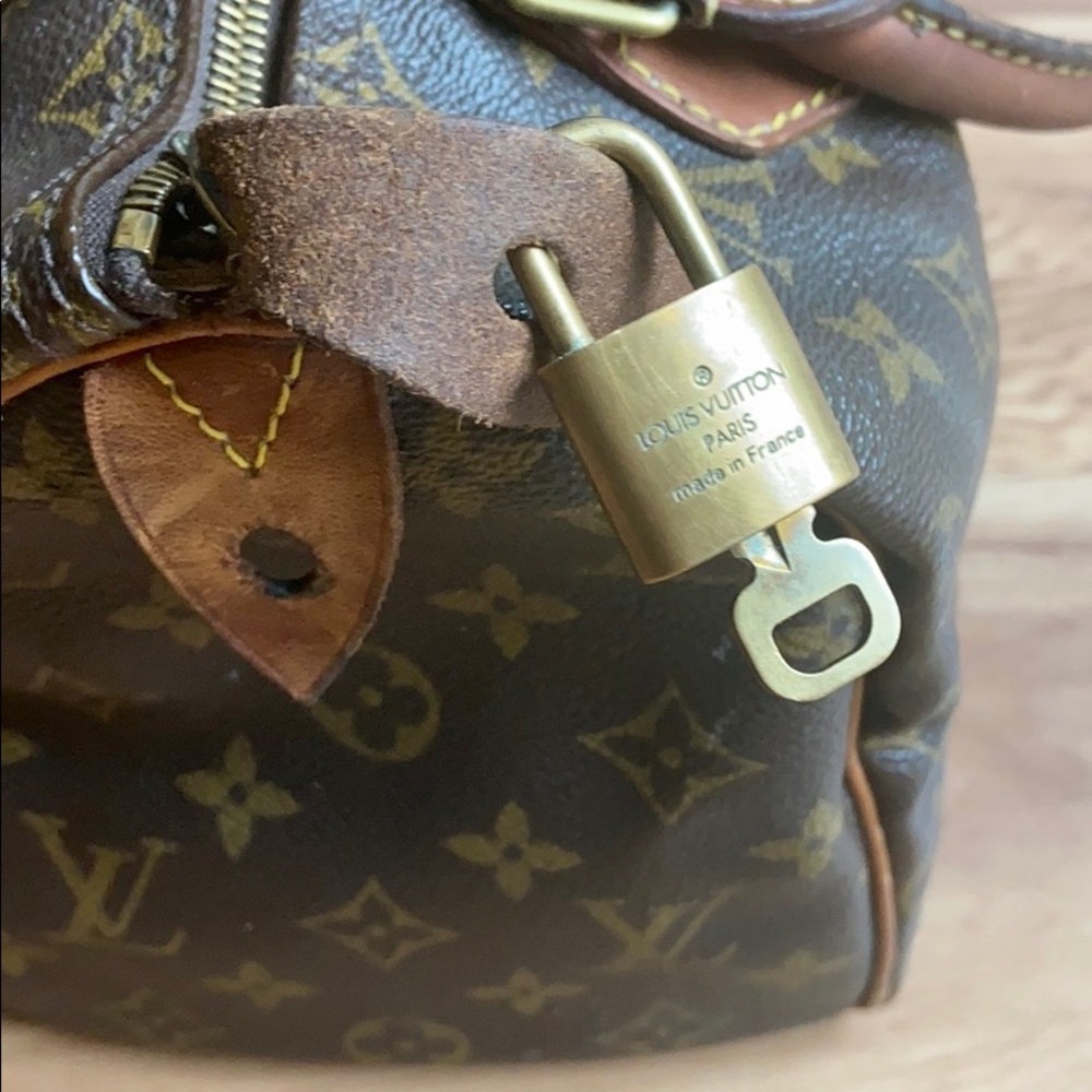 Louis Vuitton Speedy 25 - Picture 13 of 16
